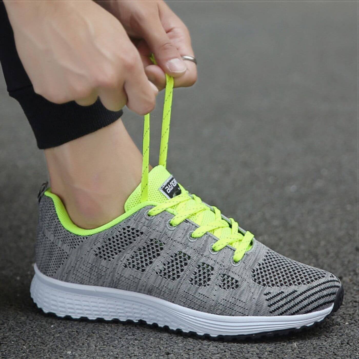 MILA™ | Pain Relieving Orthopaedic Sneakers